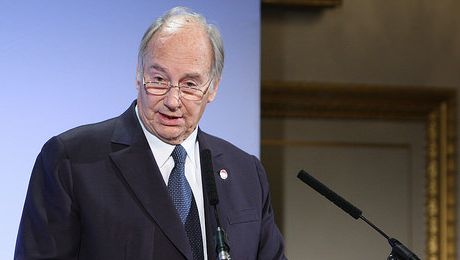 2014-12-04 - H.H. The Aga Khan addresses the 2004 Conference on Afghanistan